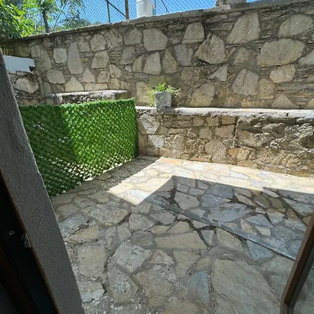 Cen * Μαρμαρίς